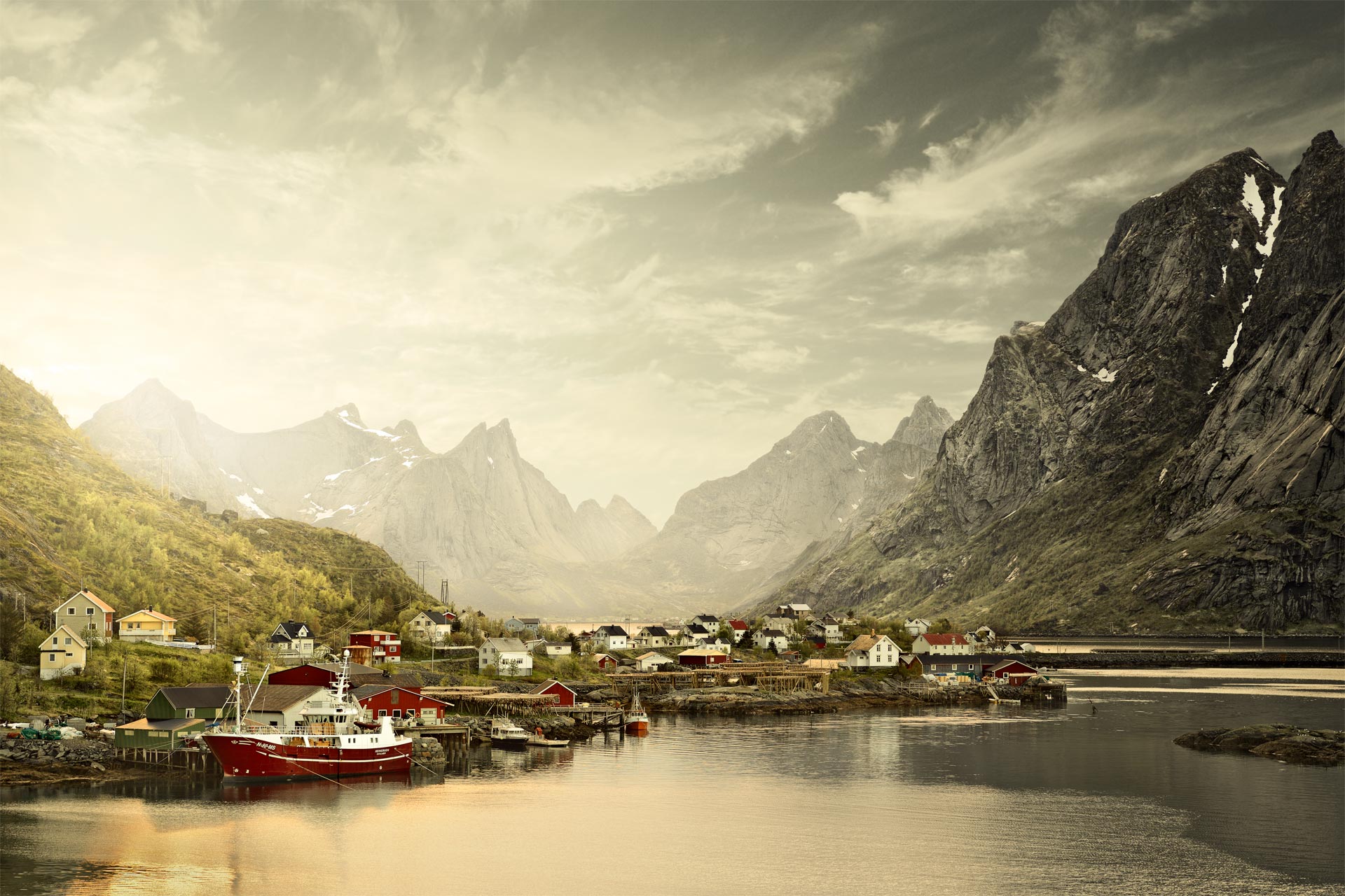 David Osborn Photography, London, England. Teaching enthusiast photographers creative and artistic travel and landscape photography. One-to-one tuition, booked on demand. Online or in-person workshops.